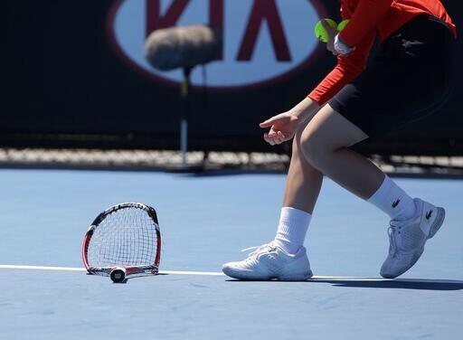 Ernest Gulbis racquet smash Australian Open