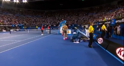 Rafa Nadal Wawrink booed back injury