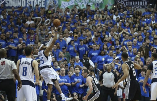 Vince Carter Game Winner Spurs Game 3