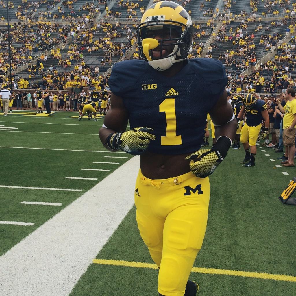 Photo] Michigan's Devin Funchess Awarded No.1 Jersey