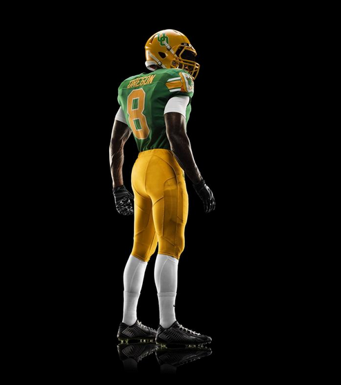 Oregon Ducks Unveil New Unis With HUGE Numbers